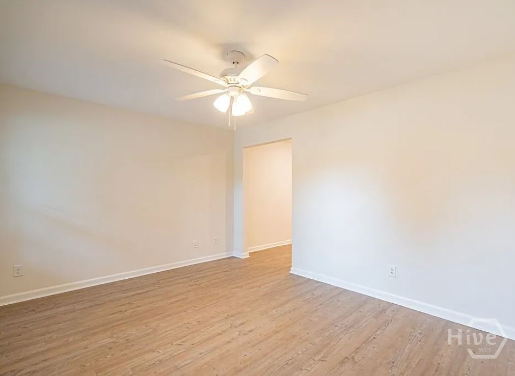 402 East 3rd Street, Unit A Springfield, GA 31329 - Photo 4 of 27