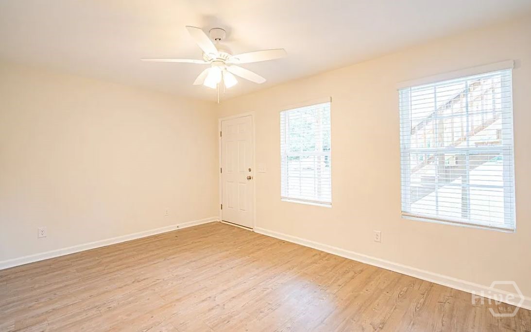 402 East 3rd Street, Unit A Springfield, GA 31329 - Photo 5 of 27