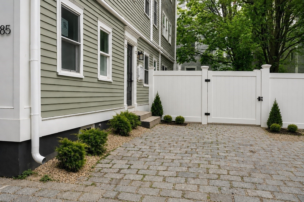 85 School Street, Unit 3 Boston, MA 02129 - Photo 14 of 16