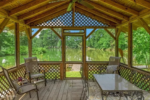 $650,000 | 10198 Castanedo Court, Keithville, LA 71047