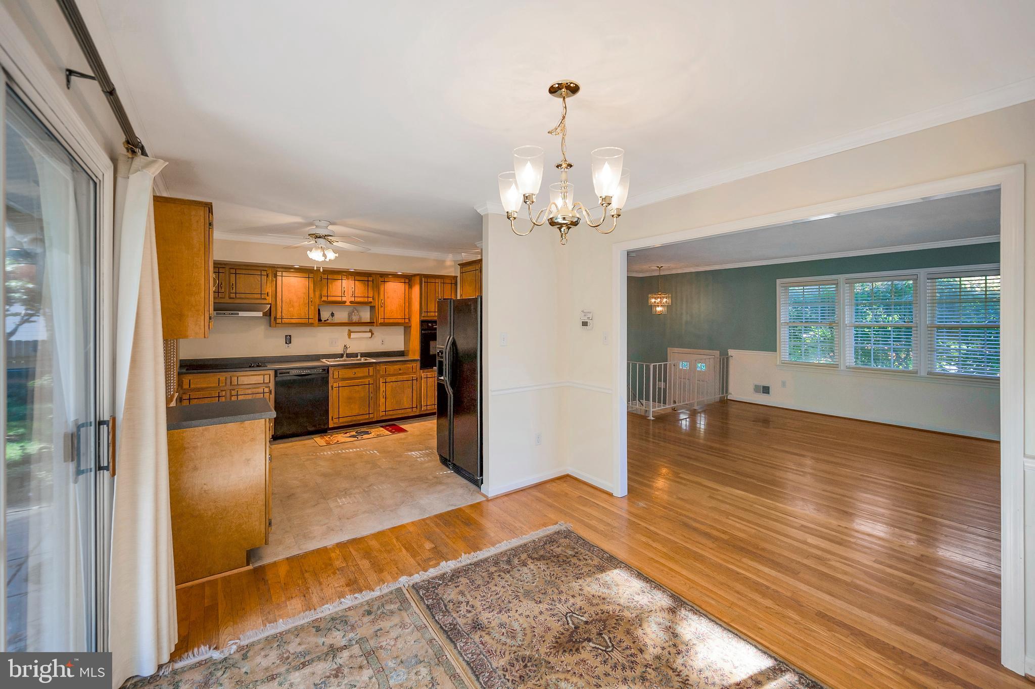 7399 Roxbury Avenue Manassas, VA 20109 - Photo 6 of 45 Gallery Image 6