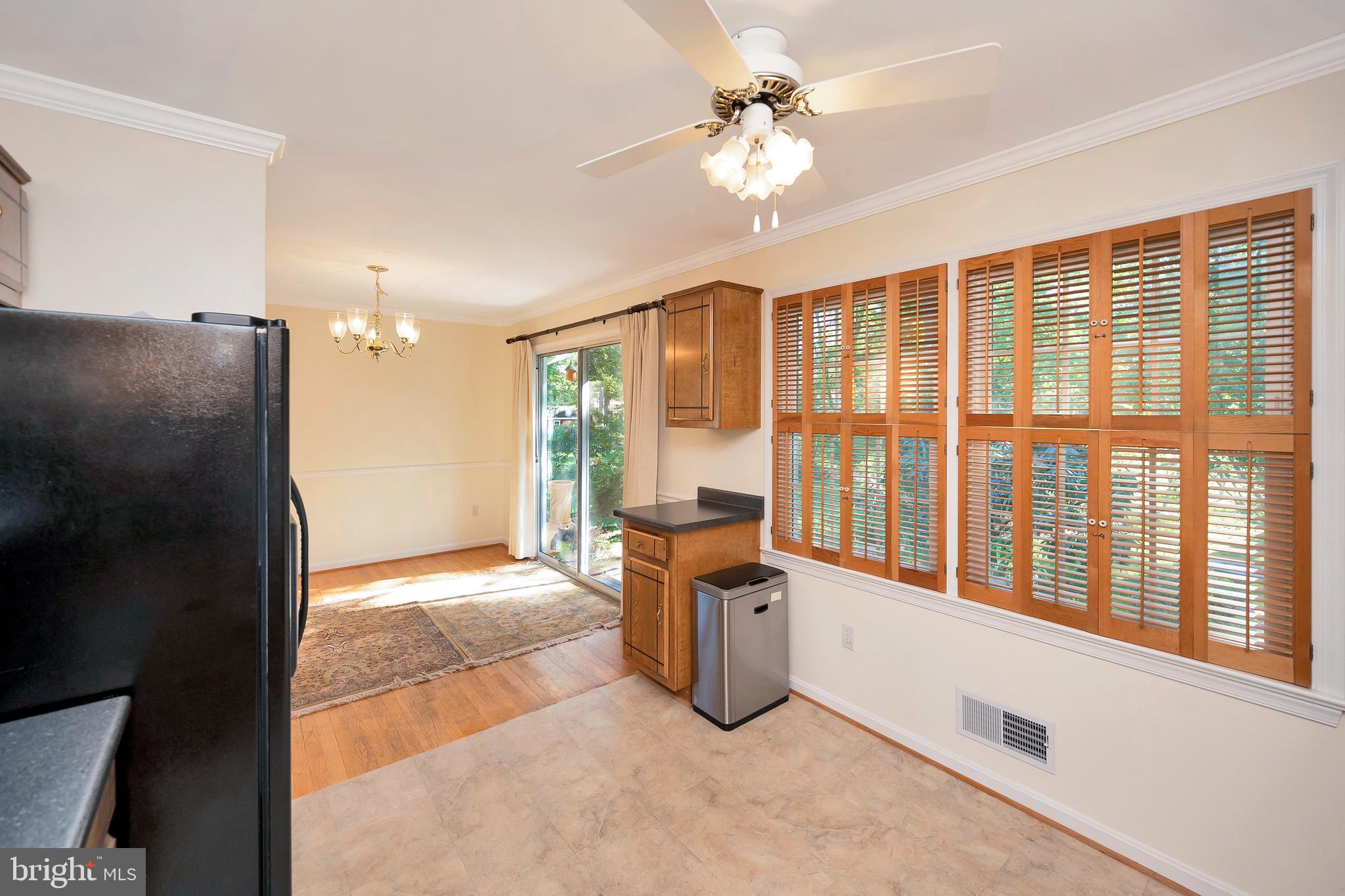 7399 Roxbury Avenue Manassas, VA 20109 - Photo 8 of 45 Gallery Image 8