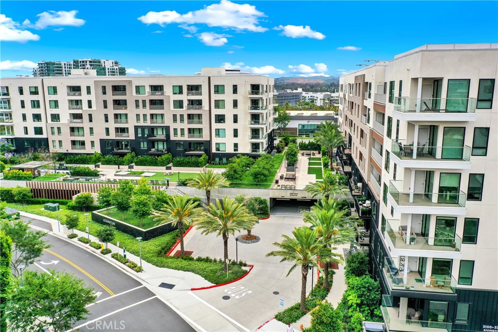 3715 Rivington Irvine, CA 92612 - Photo 36 of 65 a front view of a multi story building