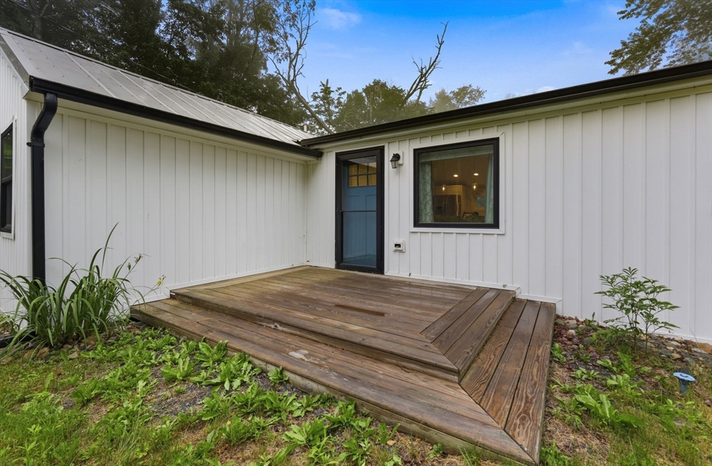 383 Huntington Road Worthington, MA 01098 - Photo 3 of 41
