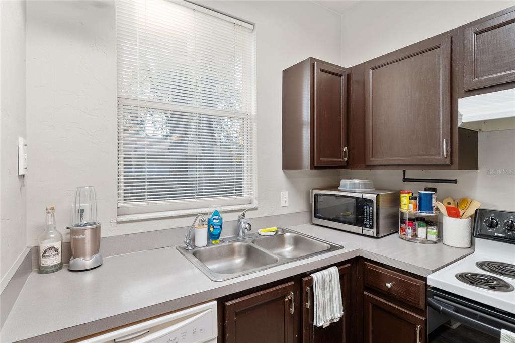 3552 Southwest 30th Way, Unit 147 Gainesville, FL 32608 - Photo 20 of 39