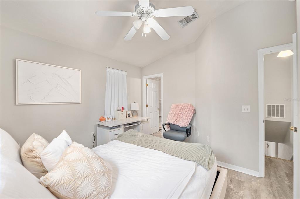 3552 Southwest 30th Way, Unit 147 Gainesville, FL 32608 - Photo 27 of 39