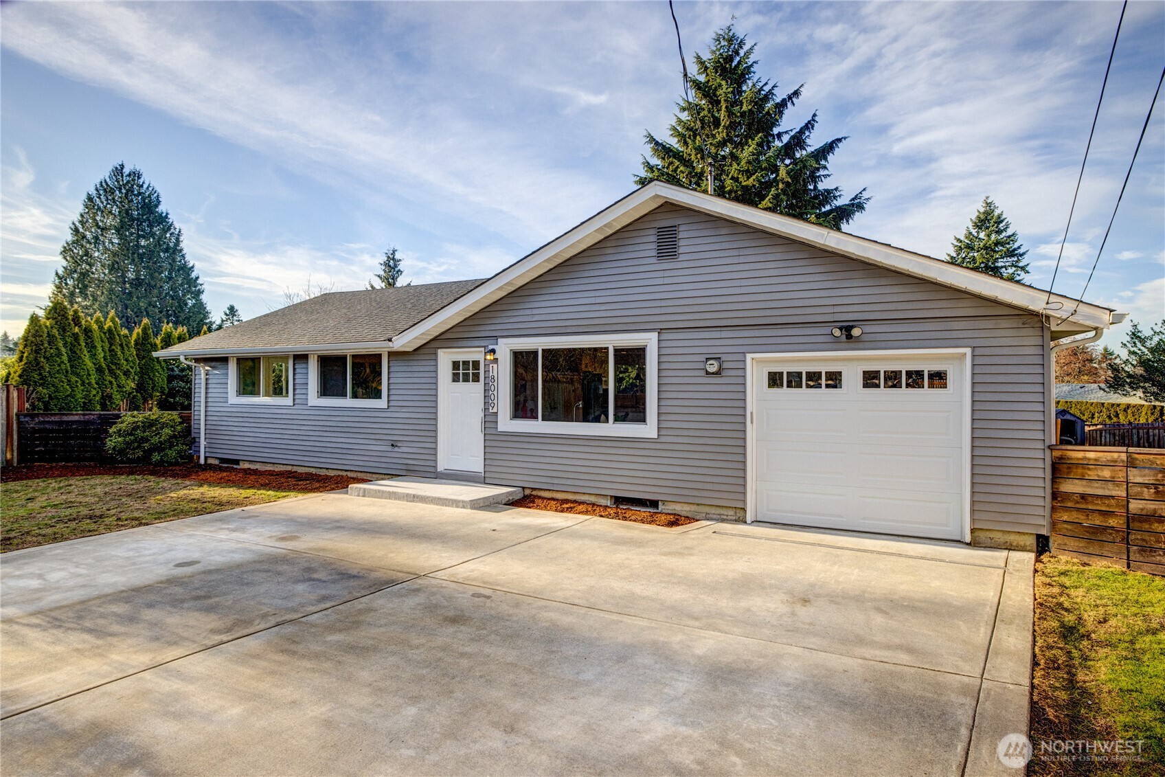 18009 110th Place Southeast Renton, WA 98055 - Photo 3 of 40