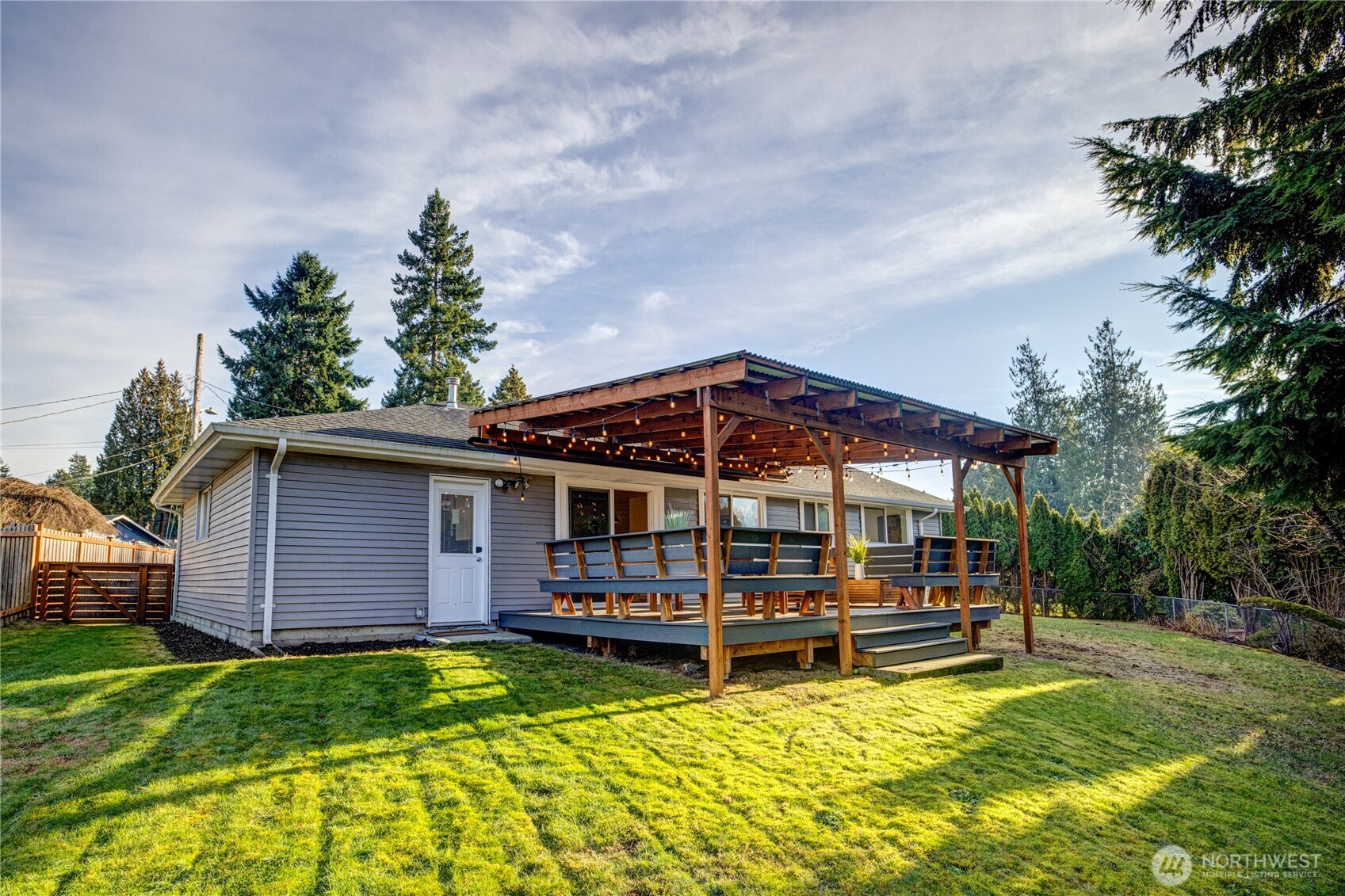 18009 110th Place Southeast Renton, WA 98055 - Photo 36 of 40