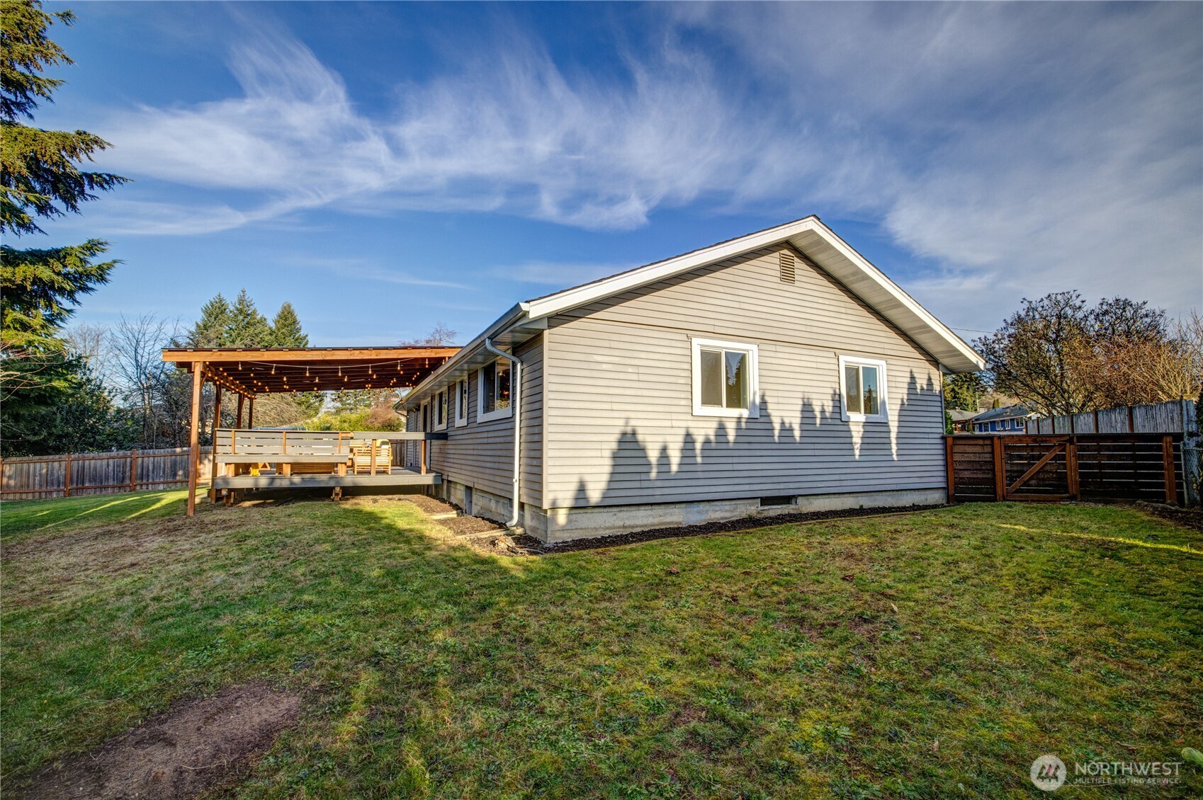 18009 110th Place Southeast Renton, WA 98055 - Photo 38 of 40