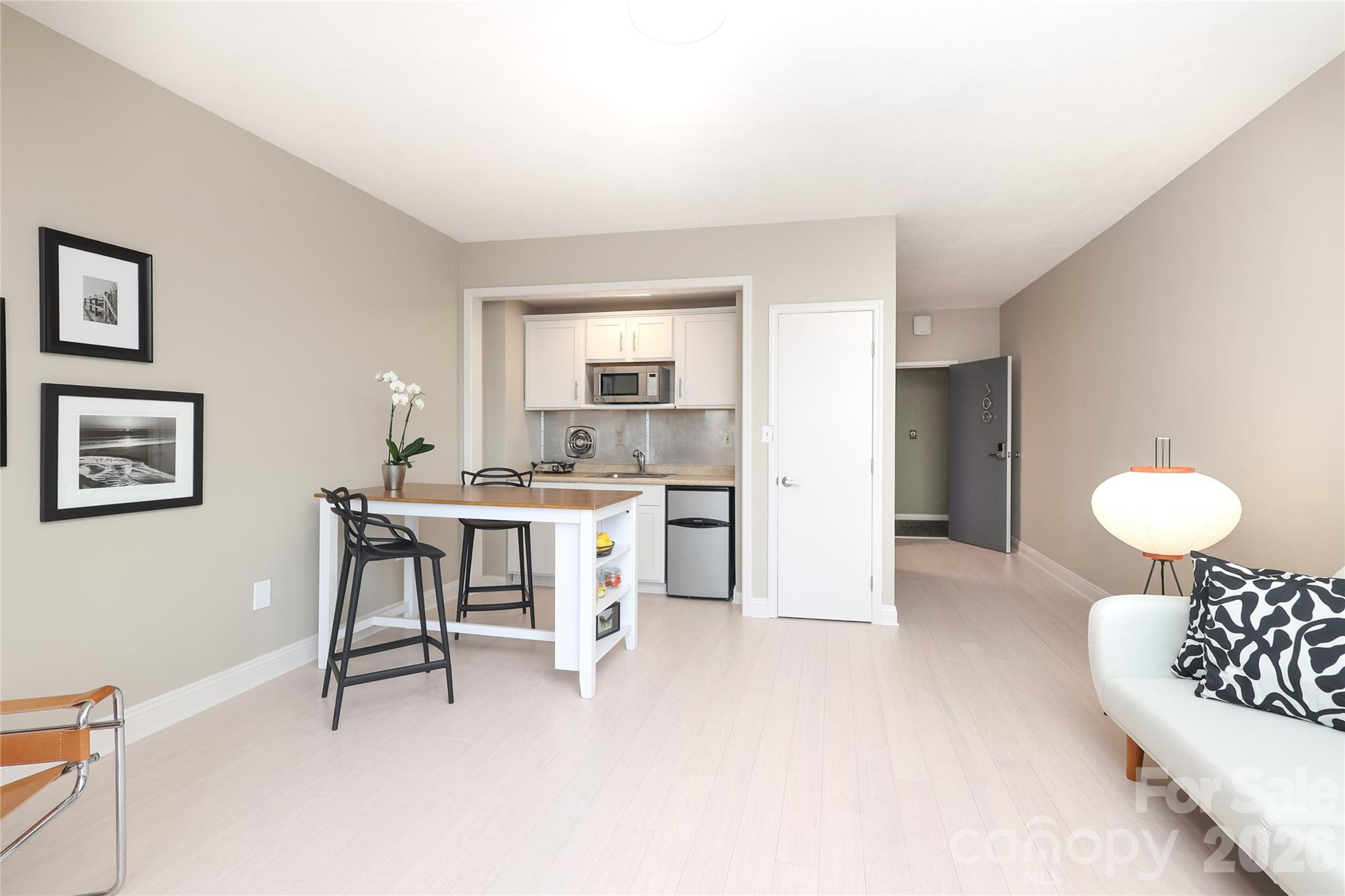 1300 Reece Road, Unit 300 Charlotte, NC 28209 - Photo 9 of 23