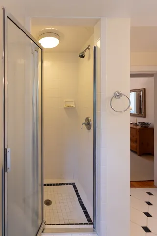 $2,950,000 | 735 Franklin Street, Vineyard Haven, MA 02568