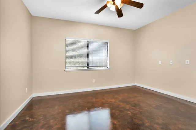 $1,575 | 3129 Molly, Huntsville, TX 77340