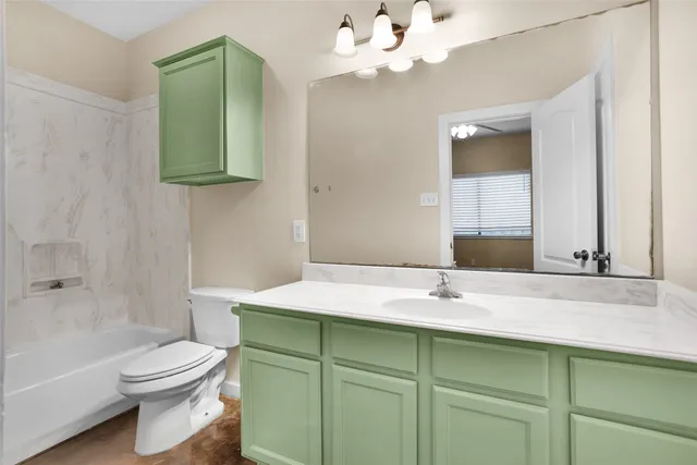 $1,575 | 3129 Molly, Huntsville, TX 77340