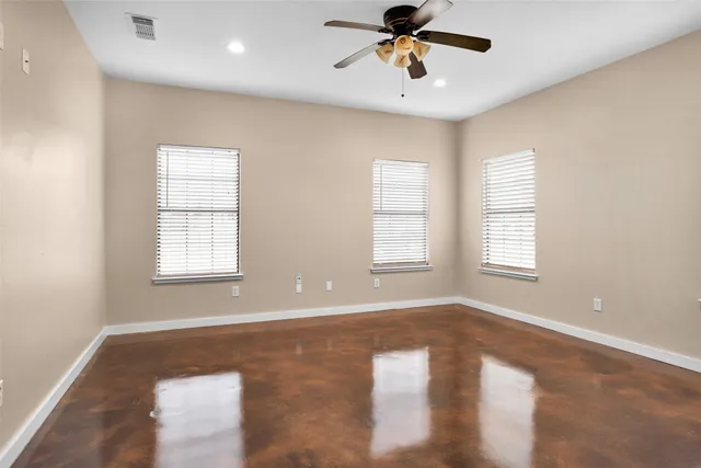 $1,575 | 3129 Molly, Huntsville, TX 77340