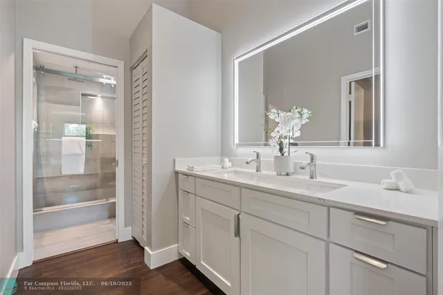 $375,500 | 9804 Northwest 1st Court, Unit 9804, Plantation, FL 33324