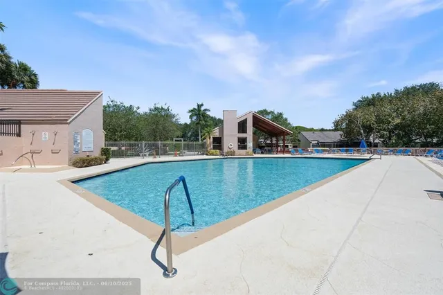 $375,500 | 9804 Northwest 1st Court, Unit 9804, Plantation, FL 33324