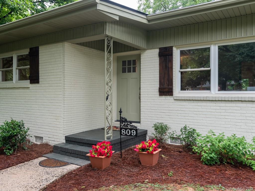 809 Fairbanks Road Charlotte, NC 28210 - Photo 3 of 41 Gallery Image 3