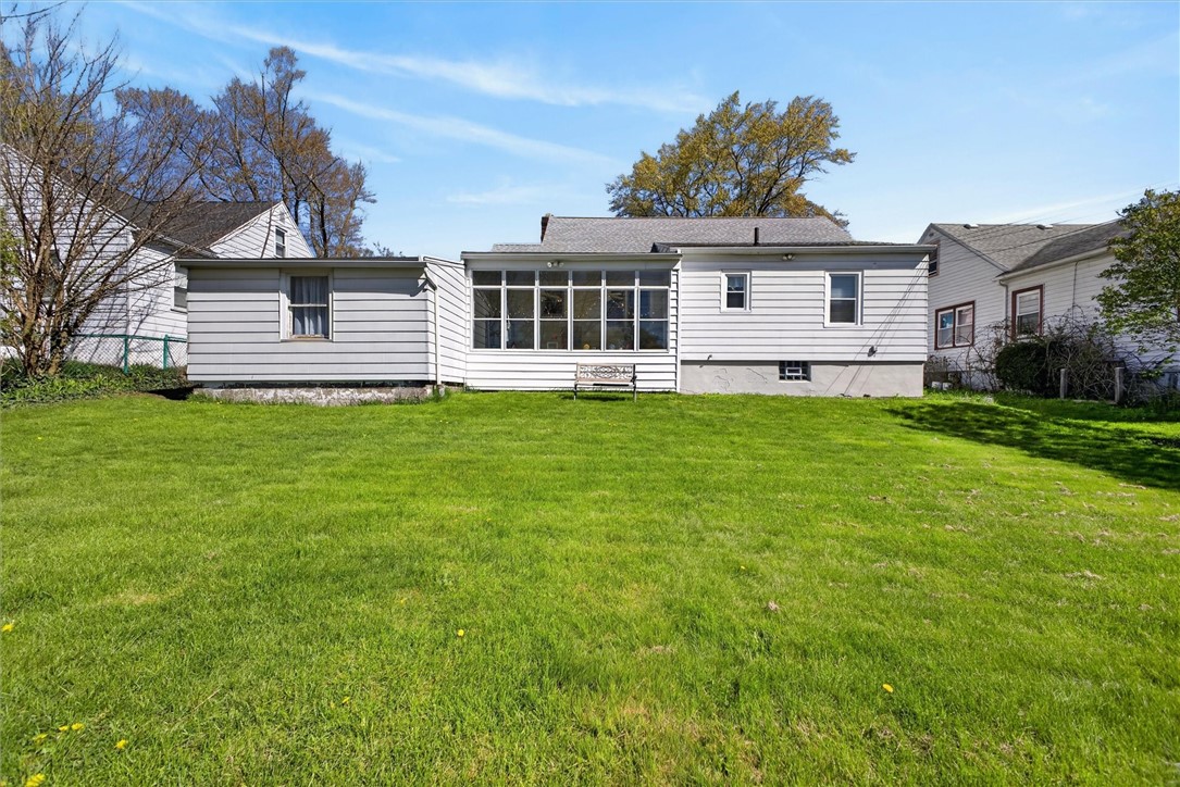 45 Longcroft Road Irondequoit, NY 14609 - Photo 3 of 39 Spacious backyard!