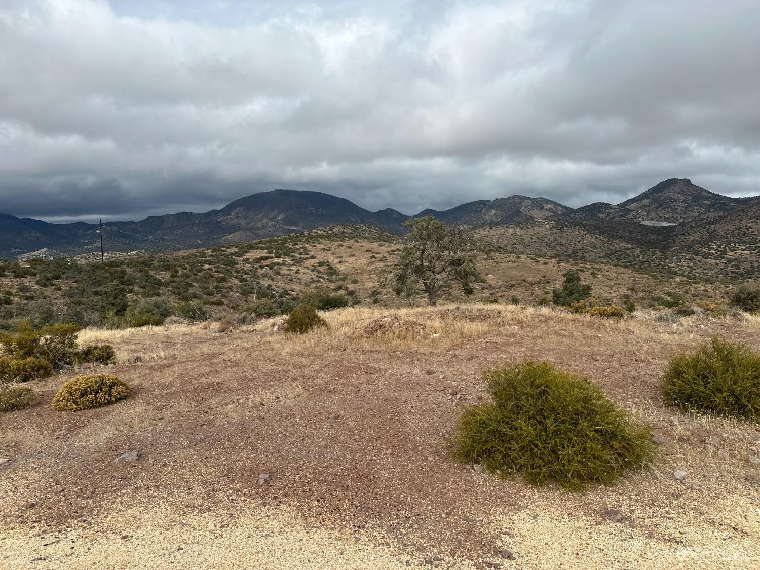 9550 Tanganda Road Tehachapi, CA 93561 - Photo 12 of 19 Gallery Image 12