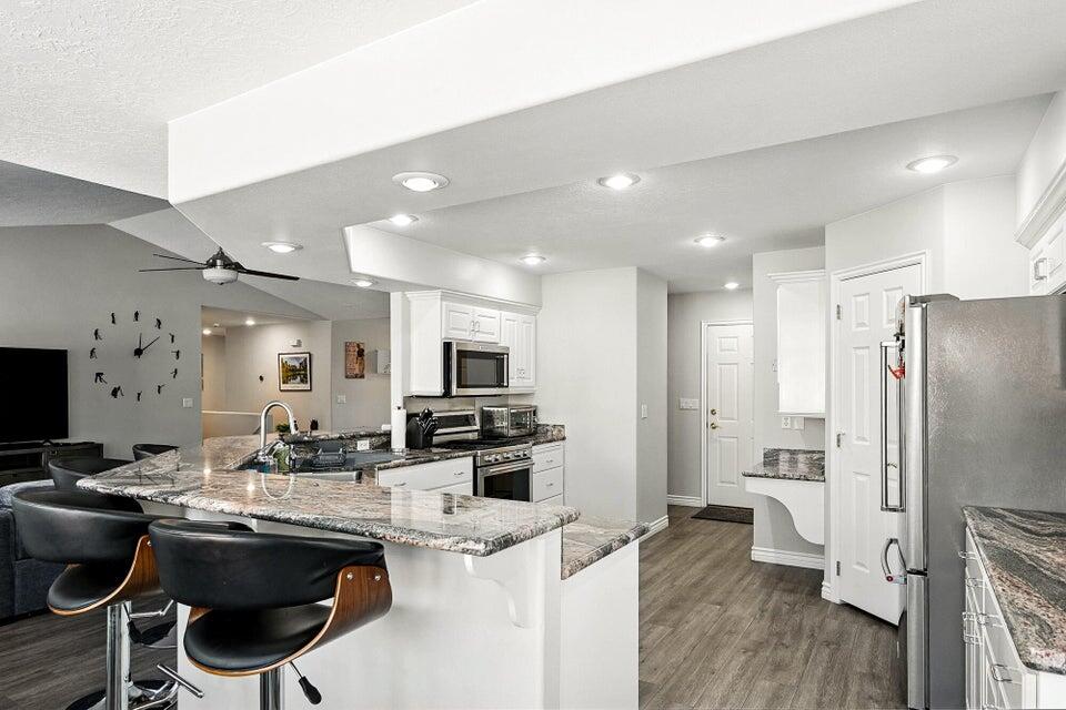 2154 Sumack Circle Cedar City, UT 84721 - Photo 11 of 67 20250709173254555823000000-o