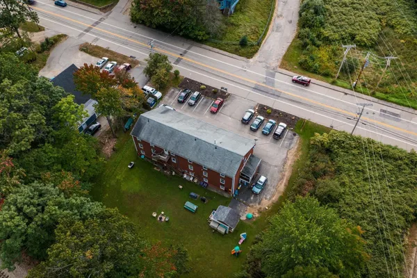 $1,795 | 354 Main Street, Unit 3, Somersworth, NH 03878