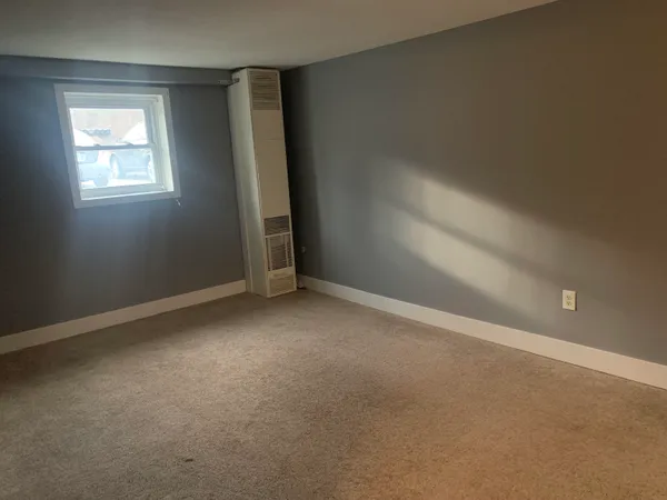 $1,795 | 354 Main Street, Unit 3, Somersworth, NH 03878