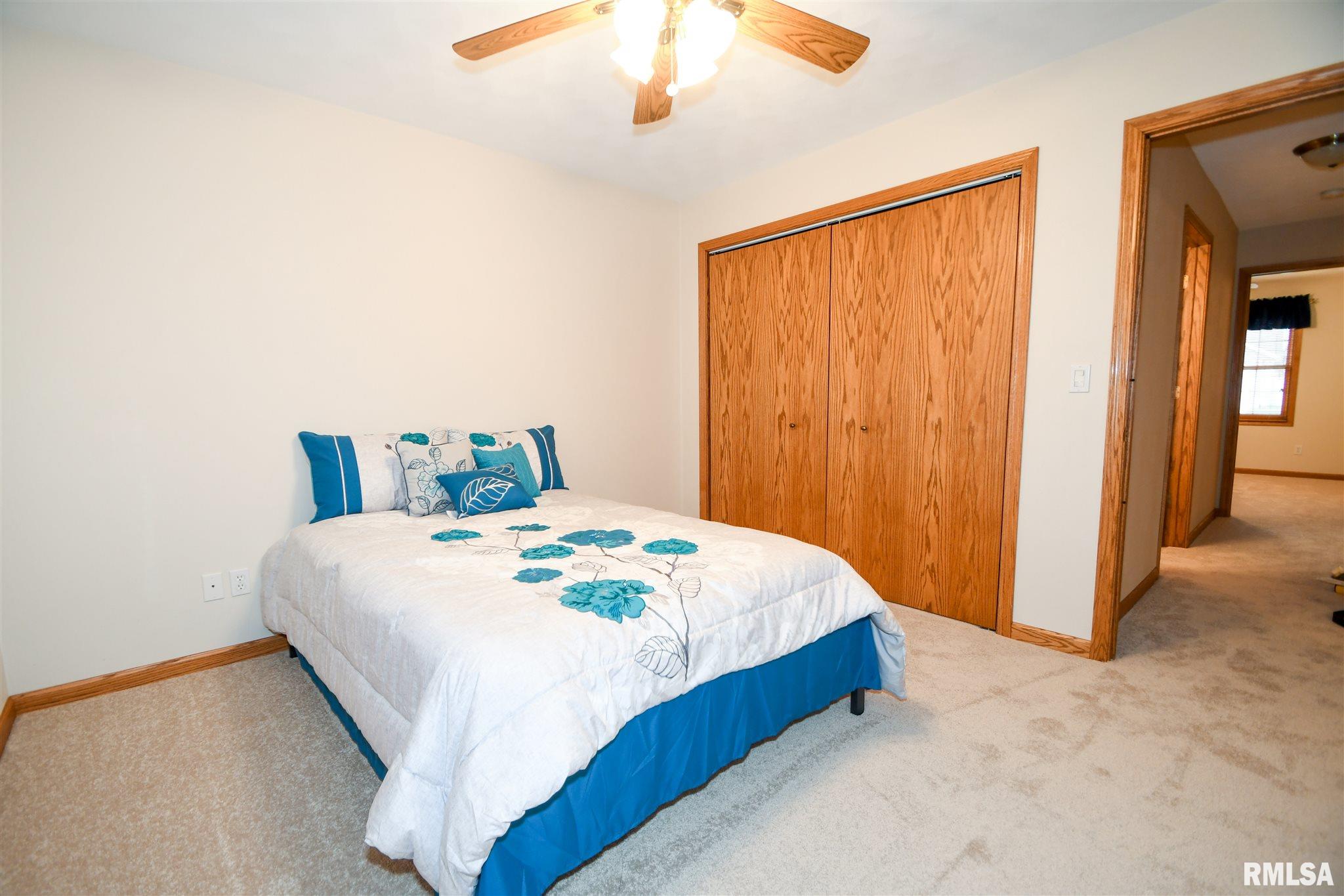 1018 South Johanson Road Peoria, IL 61607 - Photo 25 of 38