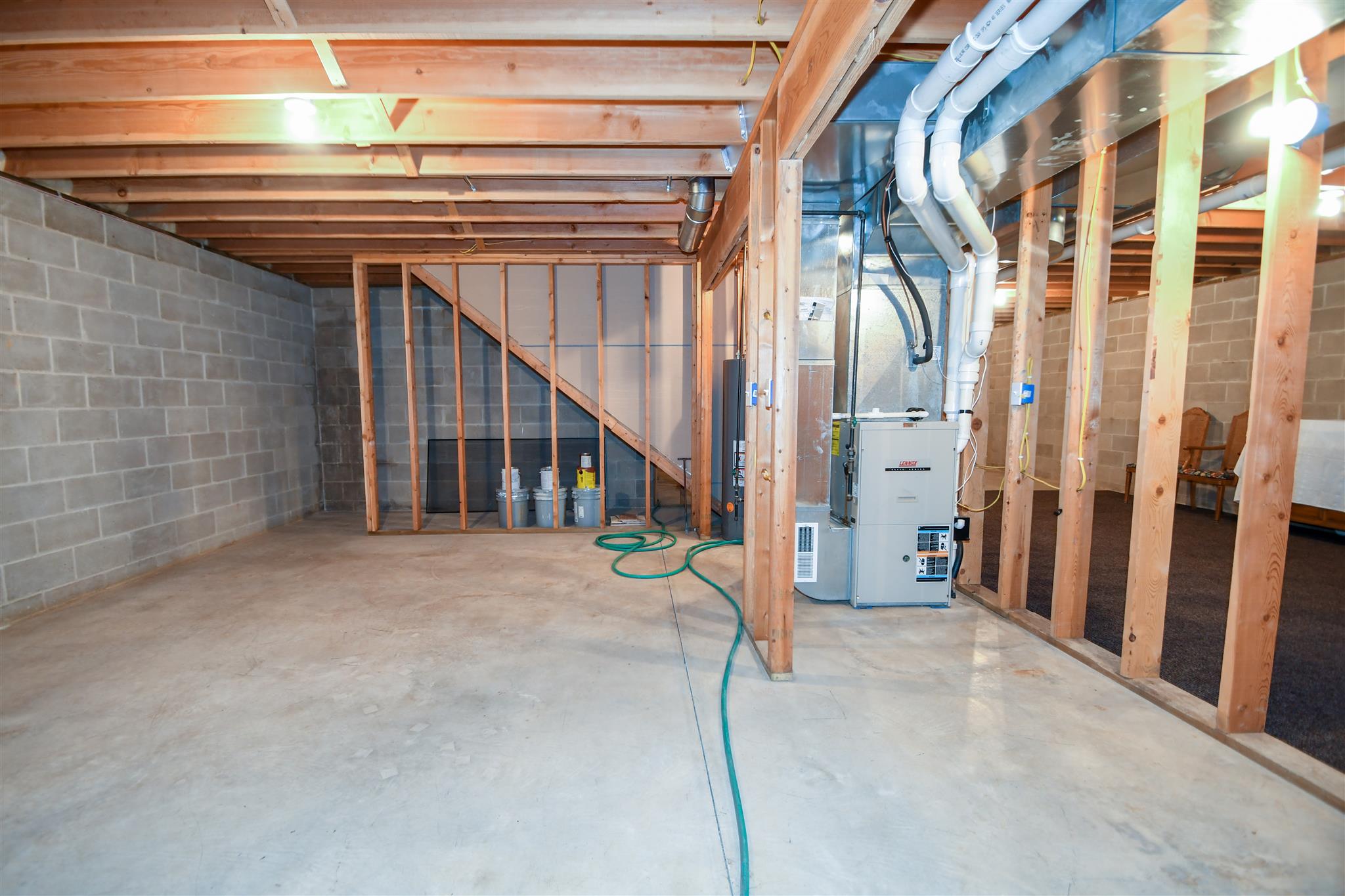 1018 South Johanson Road Peoria, IL 61607 - Photo 33 of 38