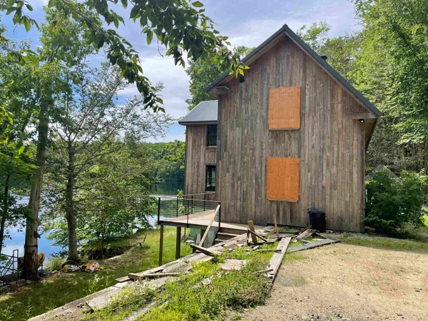 $450,000 | 208 Flower Drive, Barrington, NH 03825