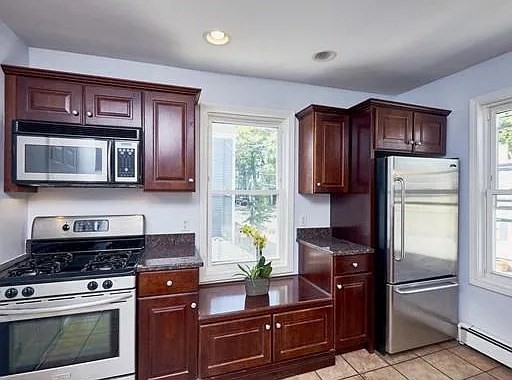 32 Sciarappa Street, Unit 2 Cambridge, MA 02141 - Photo 5 of 13