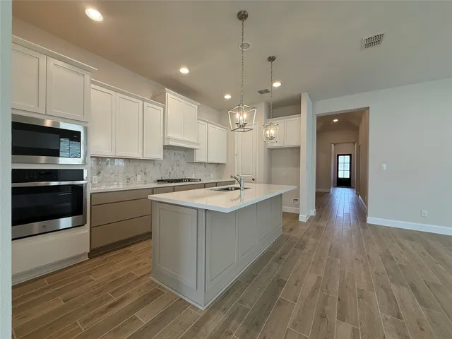 $2,700 | 42615 Mystery Lane, Magnolia, TX 77354