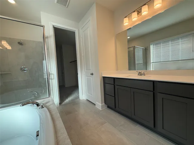 $2,700 | 42615 Mystery Lane, Magnolia, TX 77354