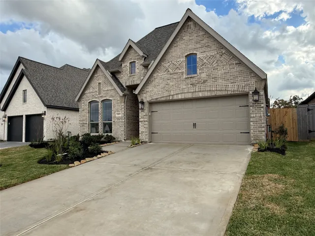 $2,700 | 42615 Mystery Lane, Magnolia, TX 77354