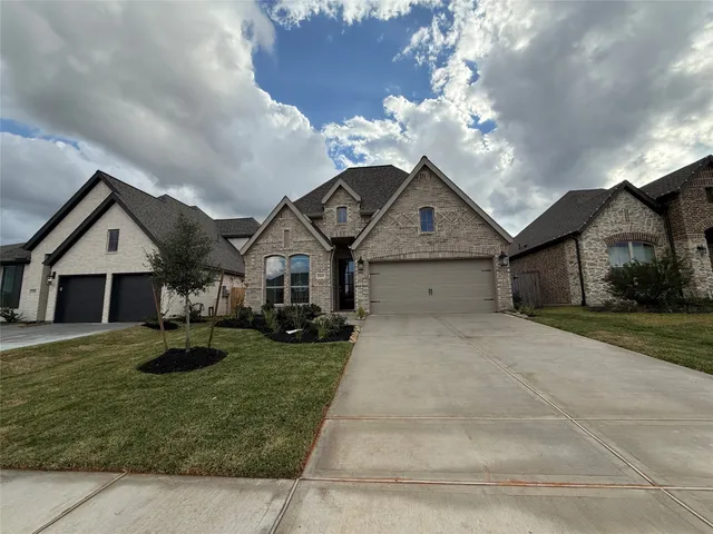 $2,700 | 42615 Mystery Lane, Magnolia, TX 77354