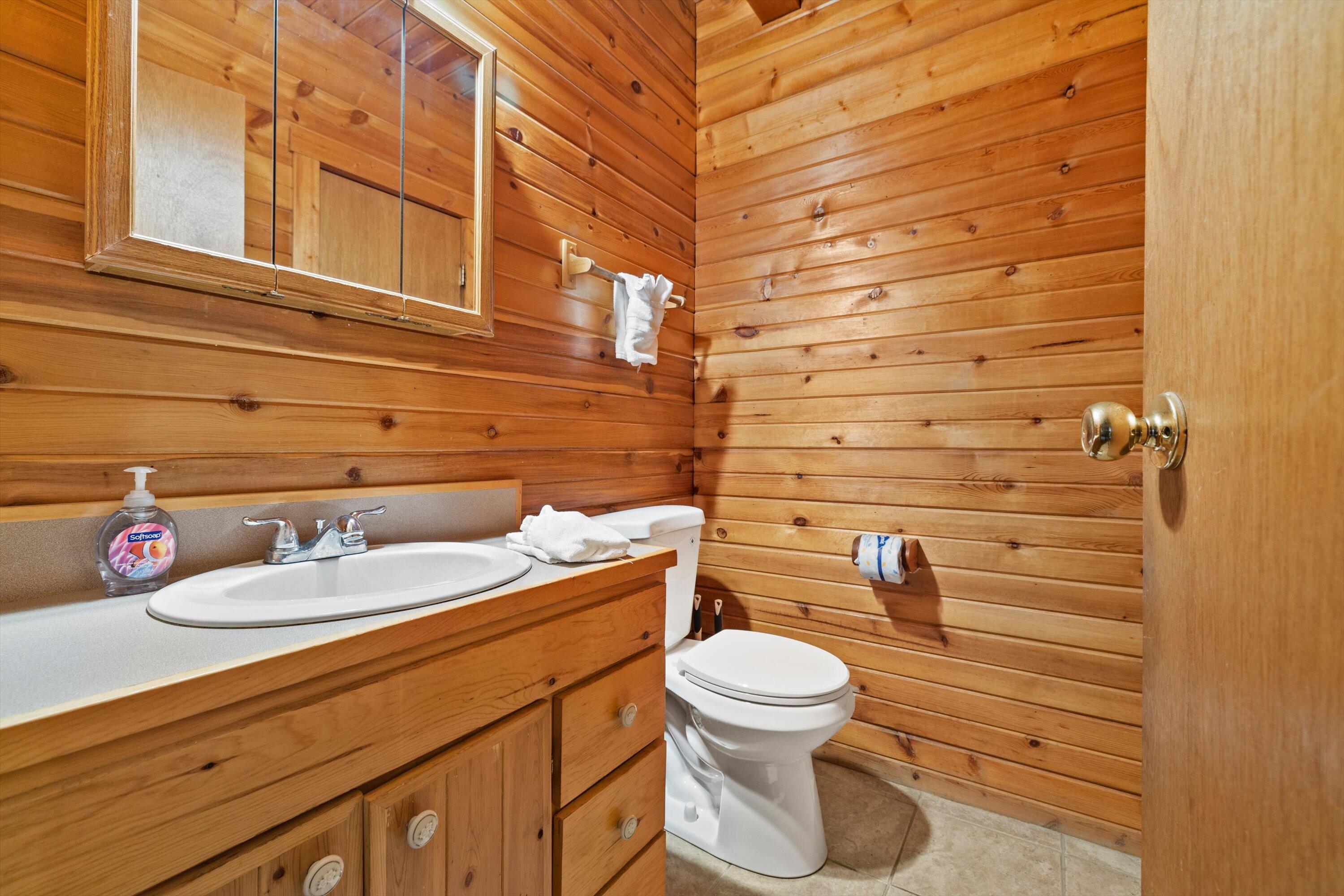 9225 400th Avenue Randall, WI 53128 - Photo 25 of 59 Main Level Full Bath