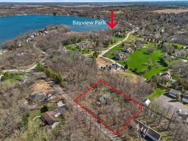 $749,000 | 9225 400th Avenue, Randall, WI 53128