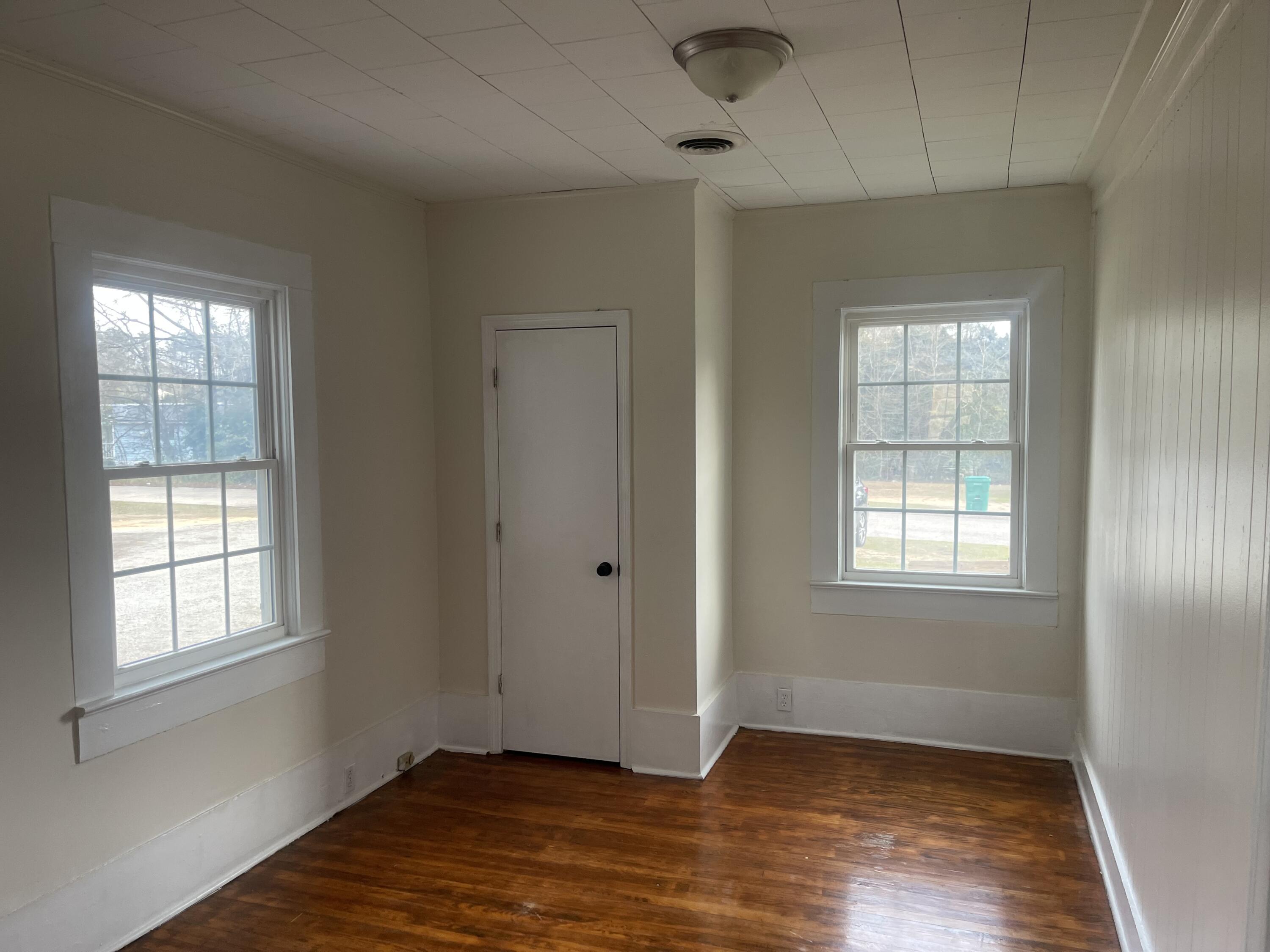 426 Salem Road Thomson, GA 30824 - Photo 13 of 22 Hardwood floor