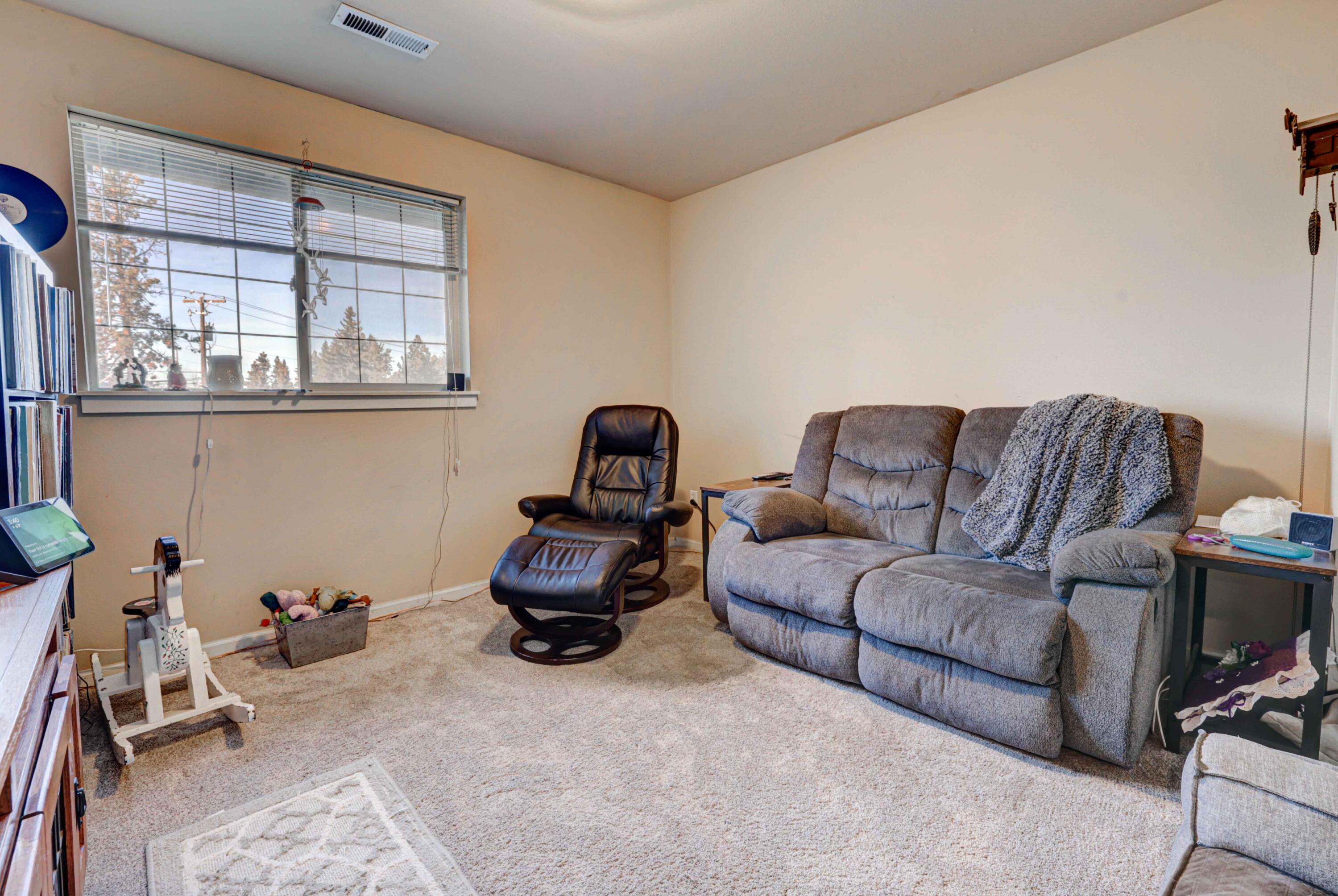 20355 Rocca Way Bend, OR 97702 - Photo 25 of 32 20355 Rocca Way-25