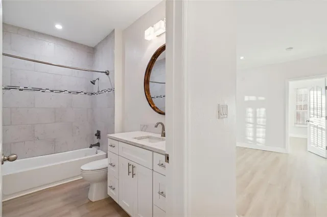 $2,700 | 5000 Culbreath Key Way, Unit 4207, Tampa, FL 33611