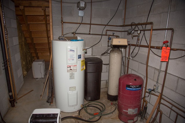 9266 North Gundy Road Roanoke, IN 46783 - Photo 20 of 27 Gallery Image 20