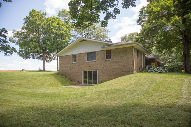 9266 North Gundy Road Roanoke, IN 46783 - Photo 25 of 27 Gallery Image 25