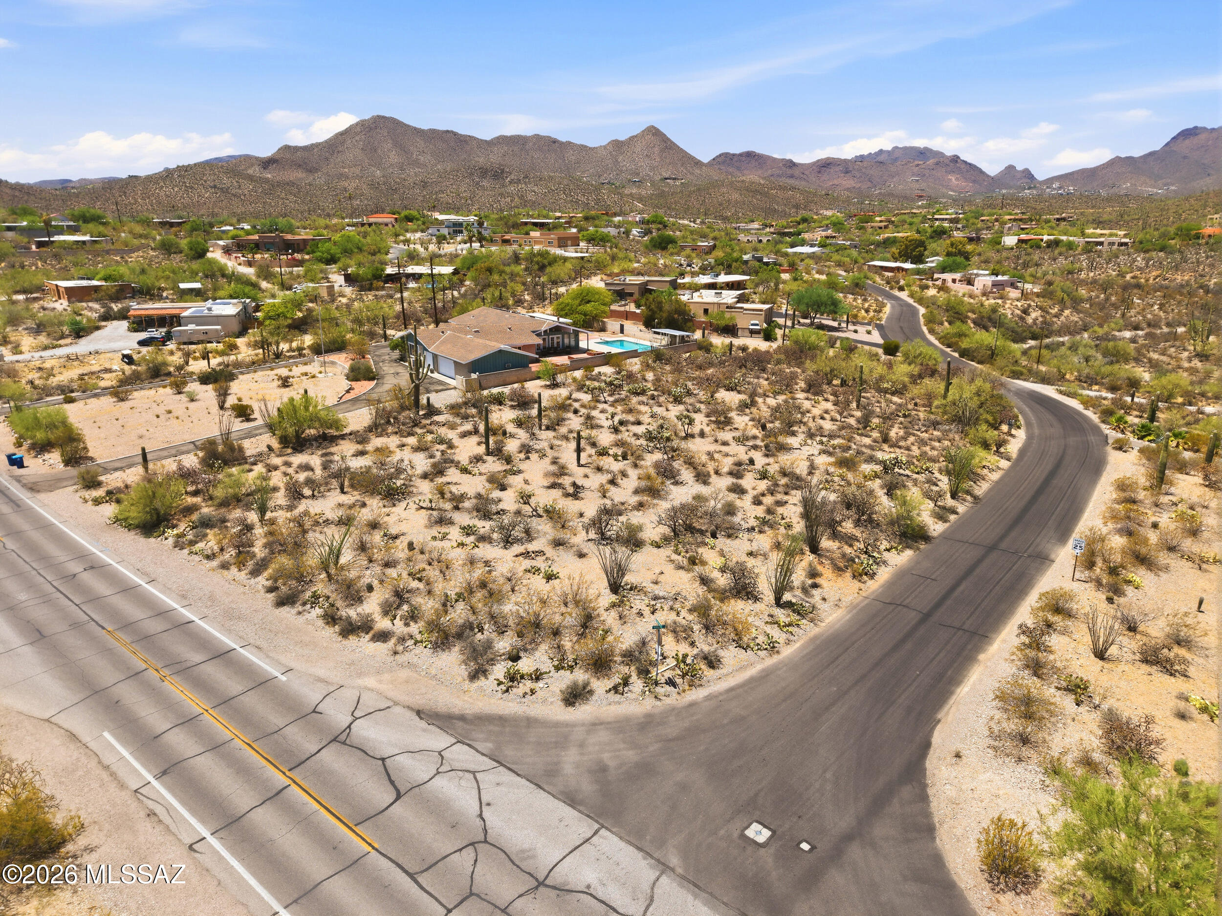 1801 North Painted Hills Road Tucson, AZ 85745 - Photo 11 of 16 11_painted_hills_011