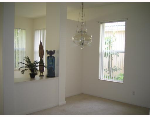 136 East Hampton Way Jupiter, FL 33458 - Photo 3 of 14 Additional Photo