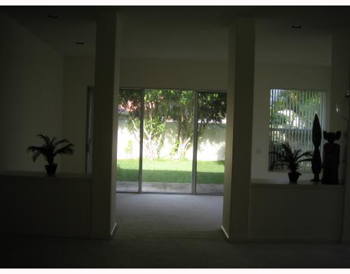 136 East Hampton Way Jupiter, FL 33458 - Photo 4 of 14 Additional Photo
