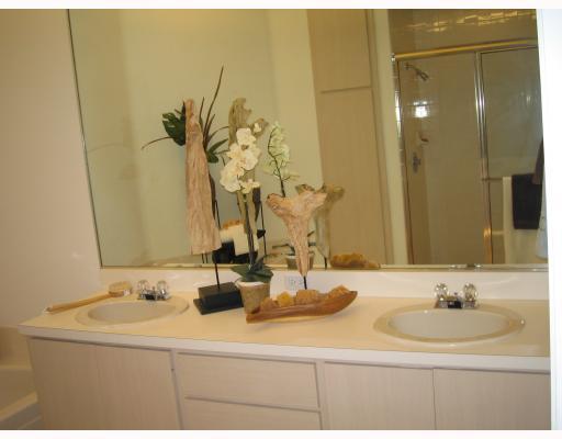 136 East Hampton Way Jupiter, FL 33458 - Photo 8 of 14 Additional Photo