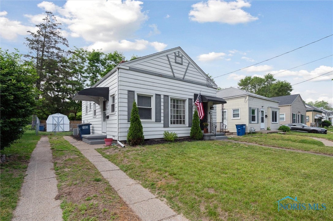 3255 Sherbrooke Road Toledo, OH 43606 - Photo 2 of 41 Gallery Image 2