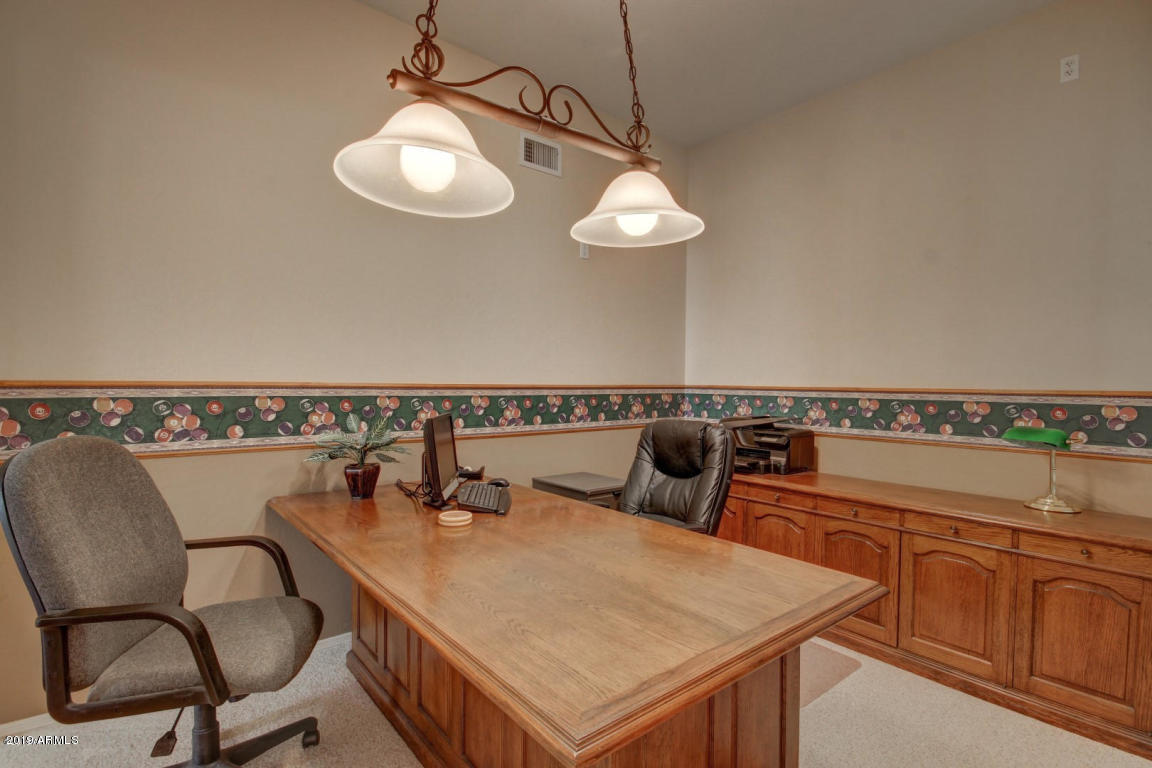 4210 East Kirkland Road Phoenix, AZ 85050 - Photo 9 of 41 k17
