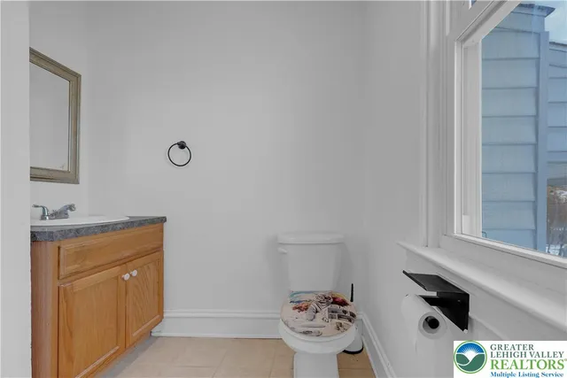 $299,900 | 619 Juniper Street, Quakertown, PA 18951