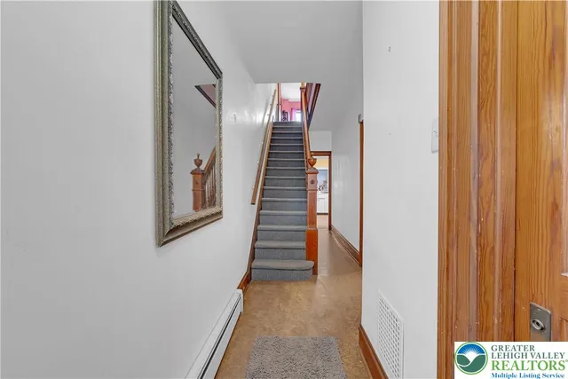 $299,900 | 619 Juniper Street, Quakertown, PA 18951