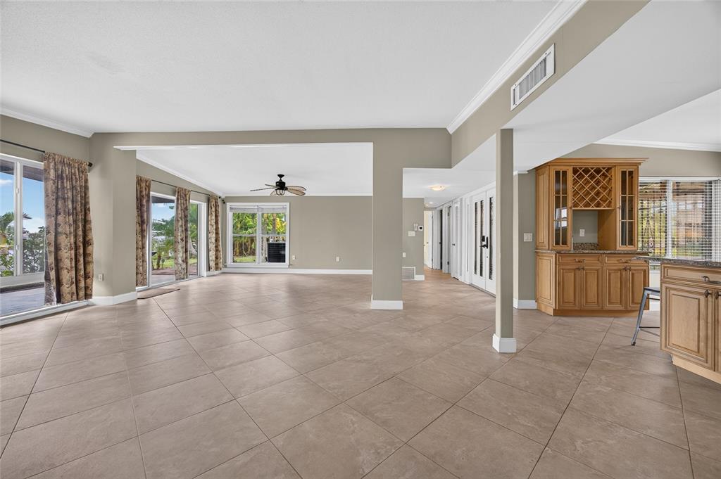 182 Beeney Road Southeast Port Charlotte, FL 33952 - Photo 9 of 59 Gallery Image 9